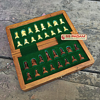 Wooden Magnetic Foldable Chess Set