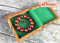 Red Sandalwood (Lal Chandan) Chinese Bracelet with Wooden Gift Box
